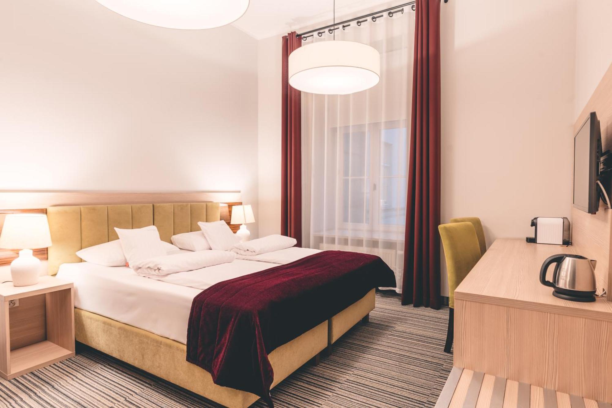 Fortune Old Town Boutique Hotel Познан Стая снимка