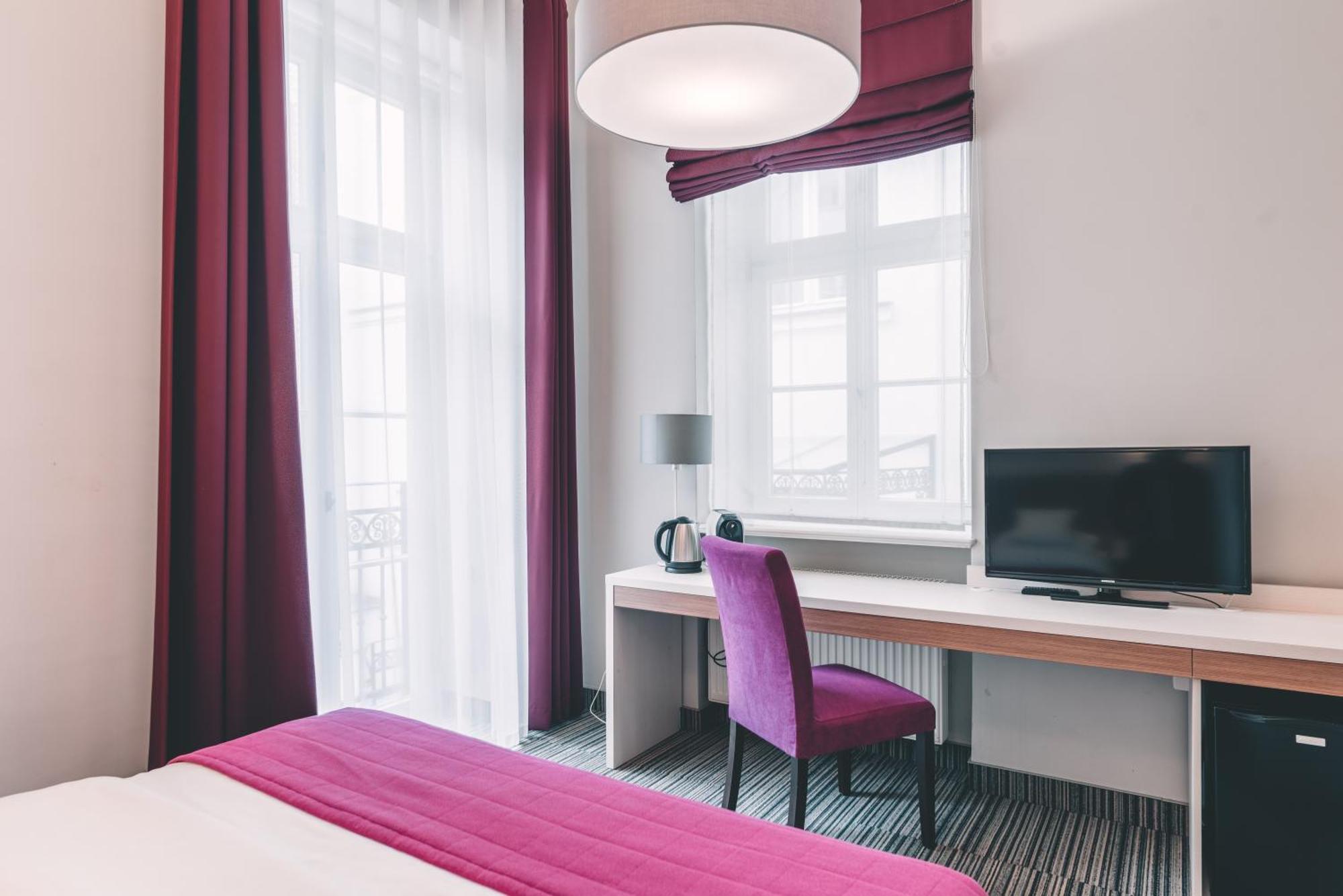 Fortune Old Town Boutique Hotel Познан Стая снимка